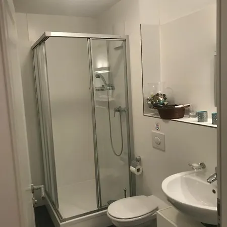 Helle Souterrainwohnung Mit Komfort Monaco di Baviera Esterno foto